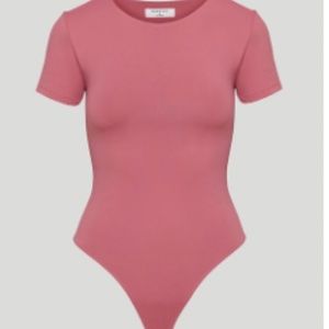 Babaton CONTOUR CREW BODYSUIT